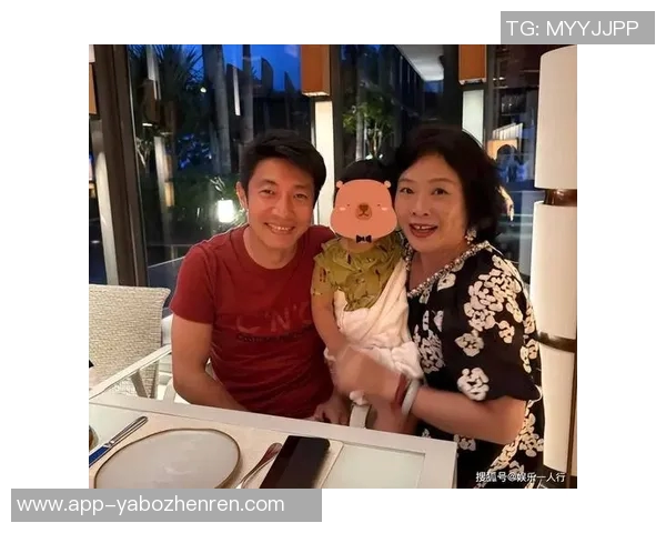 李观洋与头盔视频的对决引发热议背后的真相与影响分析